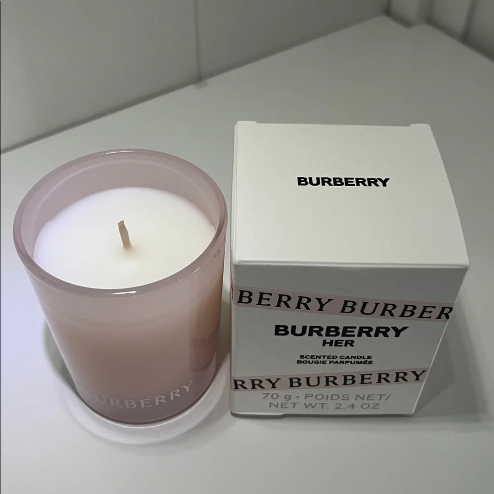 Burberry her candle